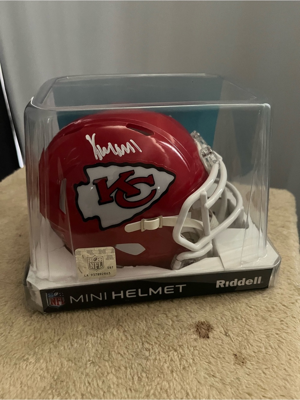 Signed mini helmet Xavier Worthy